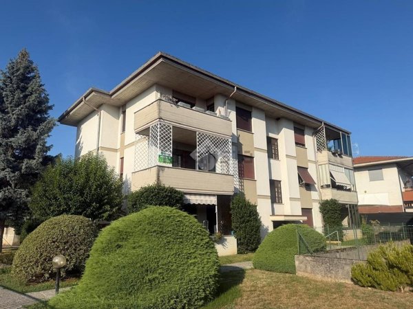 appartamento in vendita a Schio in zona Magrè