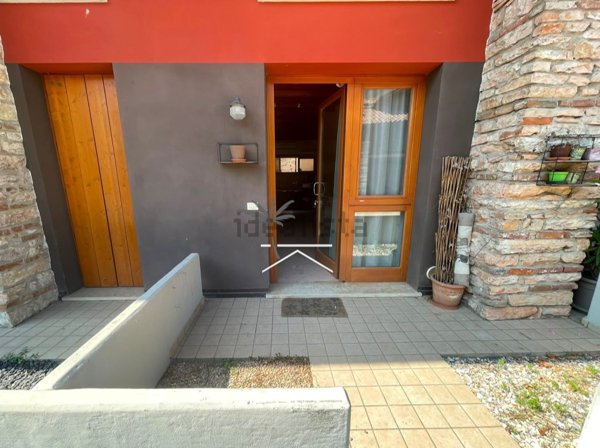 appartamento in vendita a Schio in zona Magrè