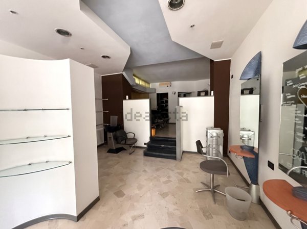 negozio in vendita a Schio