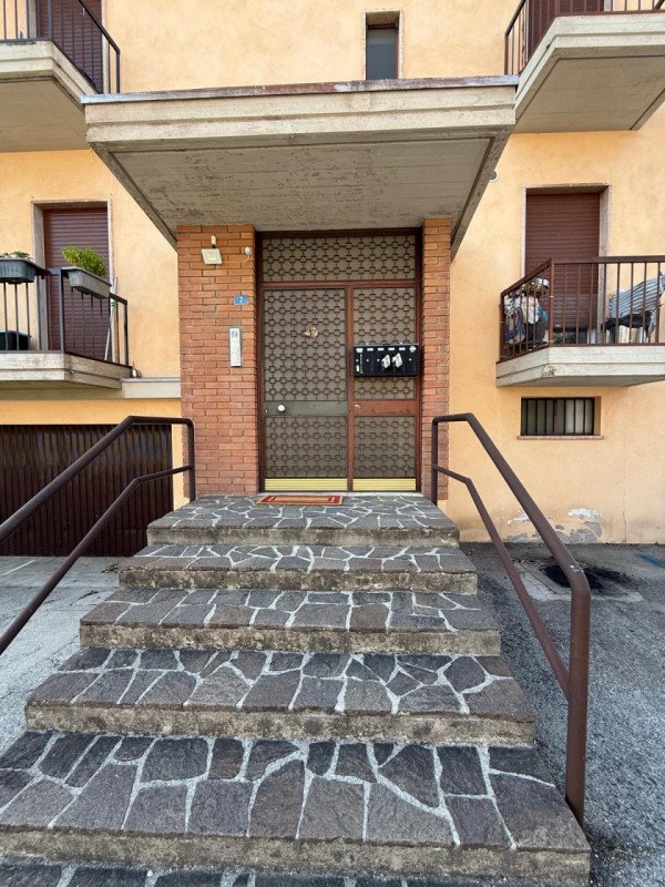 appartamento in vendita a Schio in zona Santa Croce