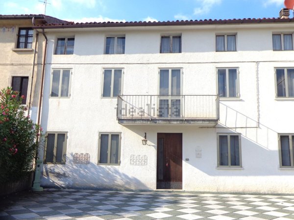 casa indipendente in vendita a Schio