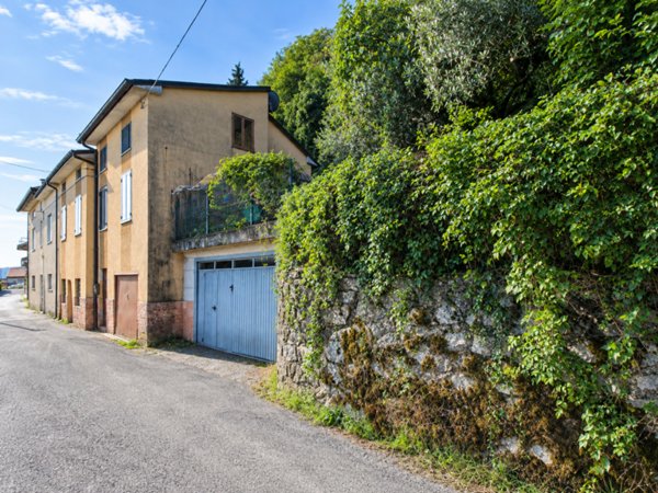 casa indipendente in vendita a Schio in zona Magrè