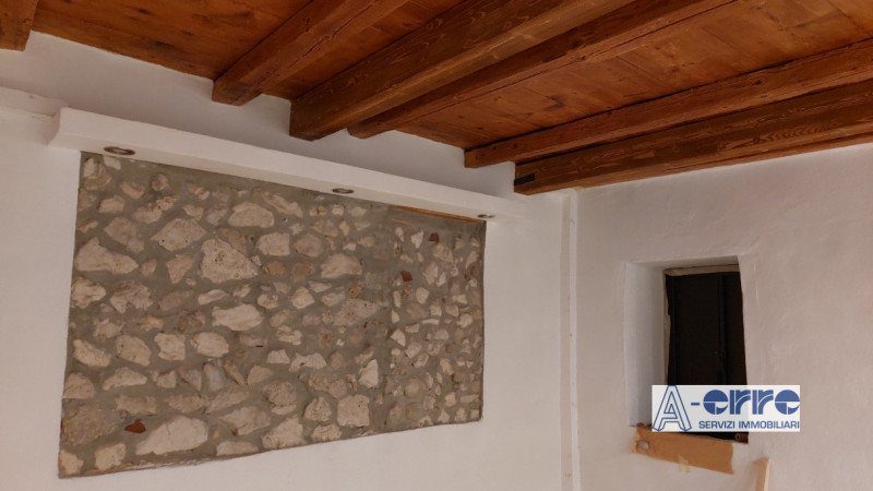 casa indipendente in vendita a Solagna