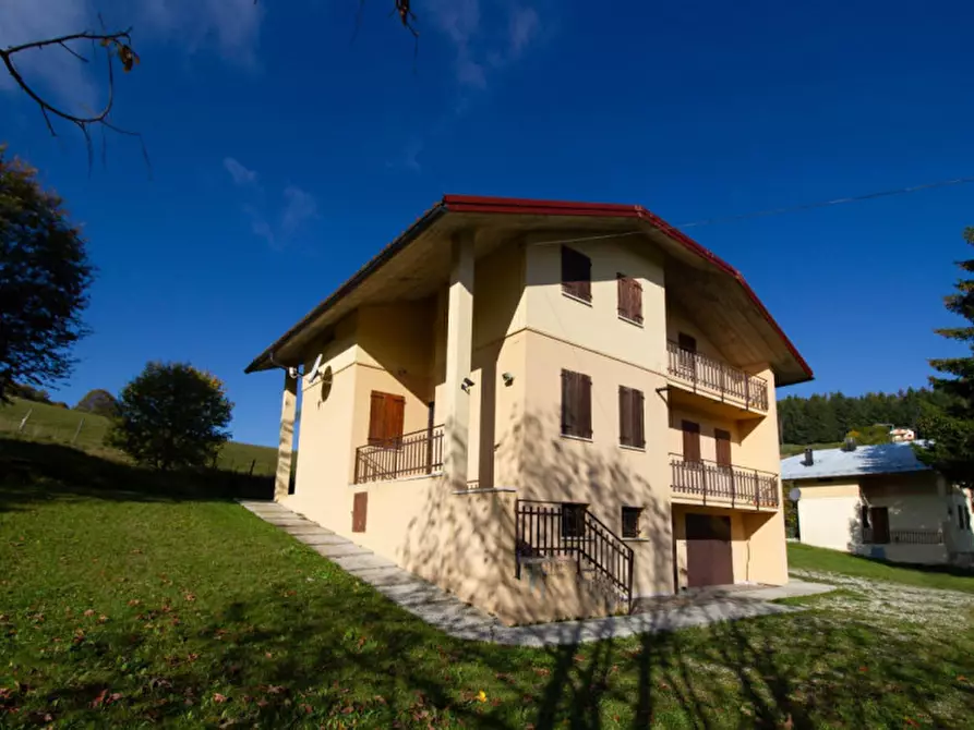 casa indipendente in vendita a Solagna
