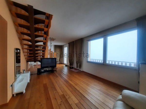 casa indipendente in vendita a Solagna