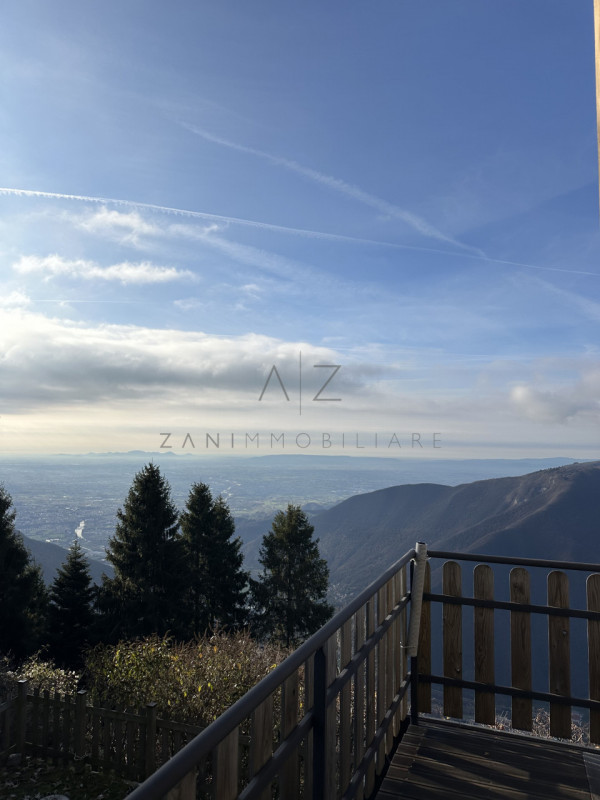 casa indipendente in vendita a Solagna