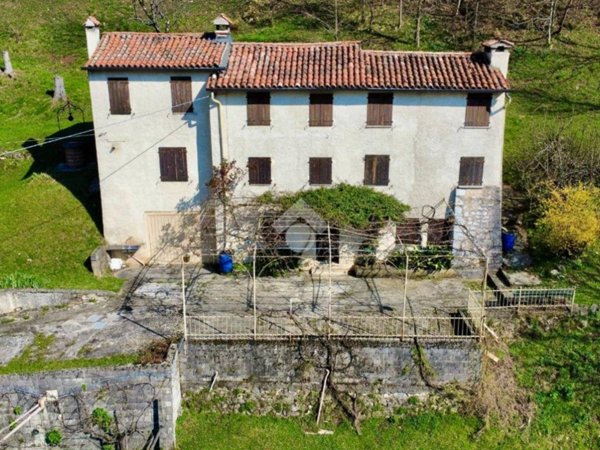 pentavano in vendita a Solagna