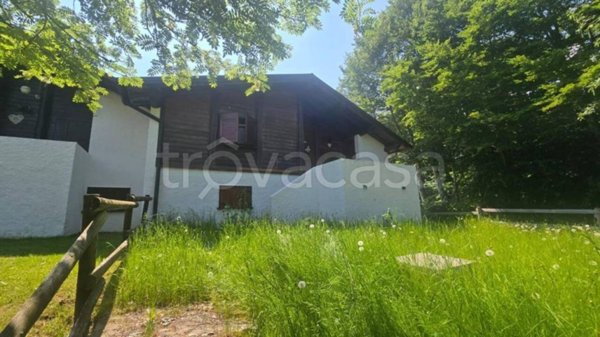 casa indipendente in vendita a Solagna