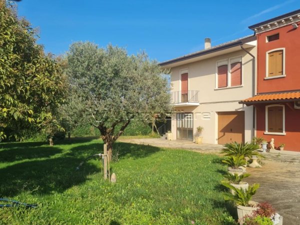 casa indipendente in vendita a Sossano