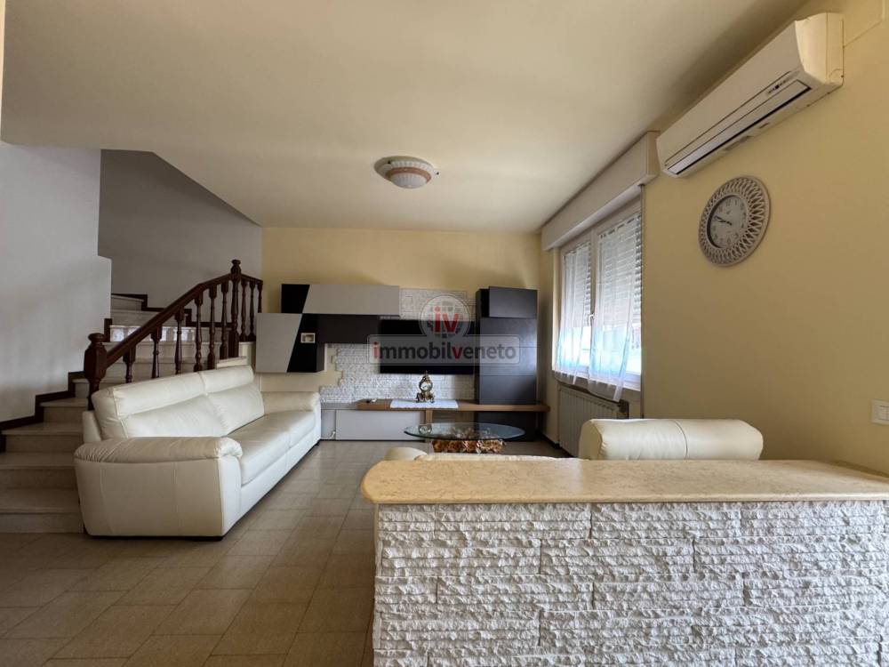 casa indipendente in vendita a Sossano