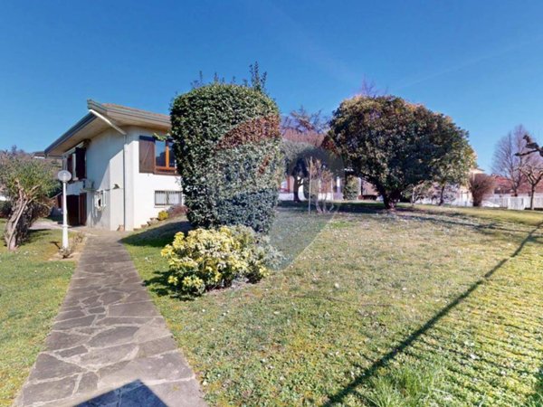 casa indipendente in vendita a Sossano