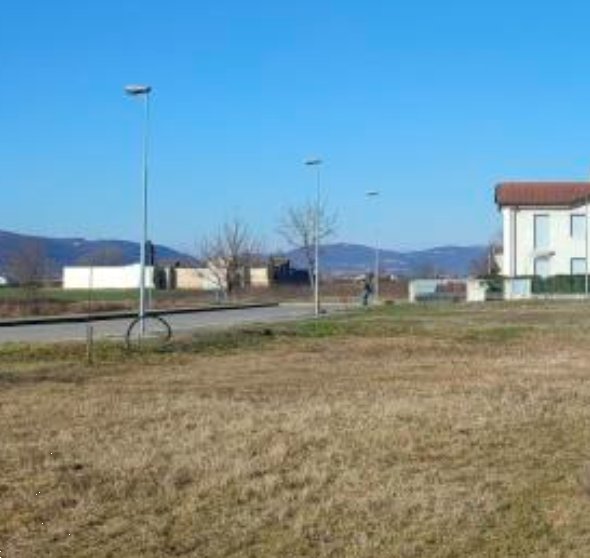 terreno edificabile in vendita a Sossano