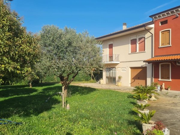 casa indipendente in vendita a Sossano
