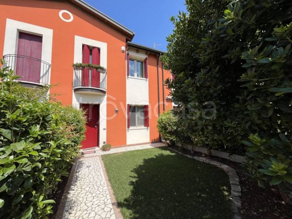 casa indipendente in vendita a Sossano