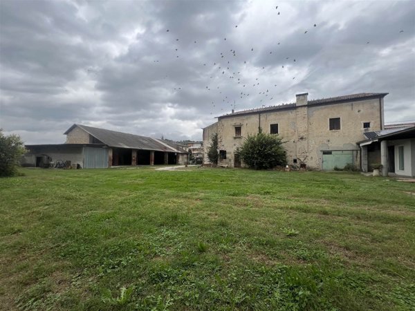 casale in vendita a Sossano