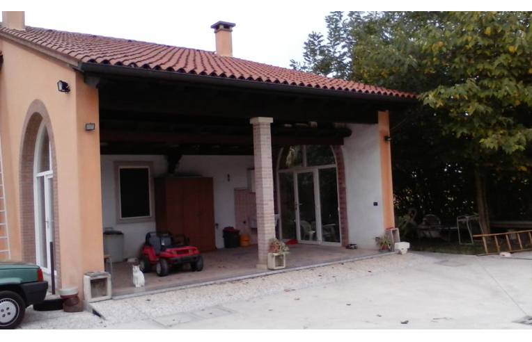 casa indipendente in vendita a Sossano