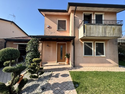 casa indipendente in vendita a Sossano