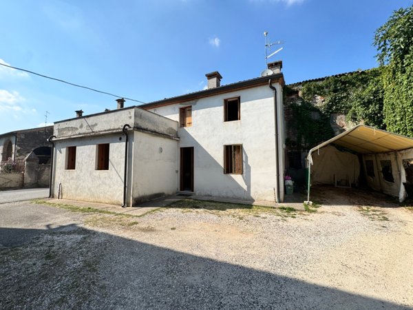casa indipendente in vendita a Sossano