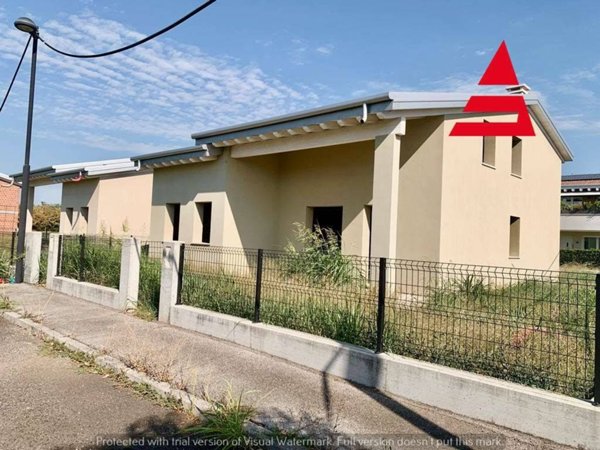 casa indipendente in vendita a Tezze sul Brenta in zona Belvedere