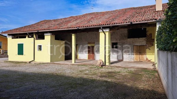 casa indipendente in vendita a Tezze sul Brenta in zona Belvedere