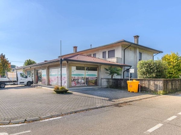 negozio in vendita a Tezze sul Brenta in zona Belvedere