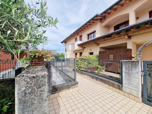 appartamento in vendita a Tezze sul Brenta