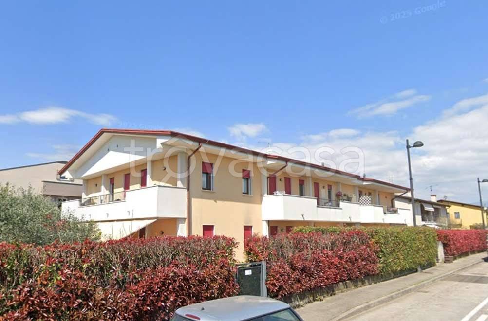 appartamento in vendita a Tezze sul Brenta in zona Tezze