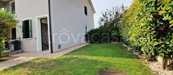 casa indipendente in vendita a Tezze sul Brenta