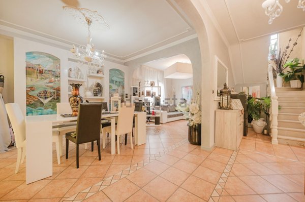 casa indipendente in vendita a Tezze sul Brenta in zona Campagnari