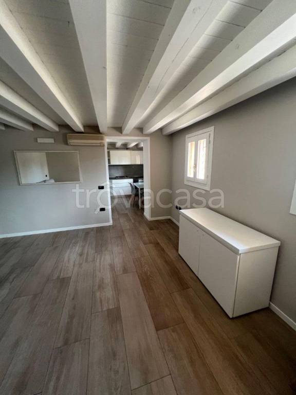 appartamento in vendita a Tezze sul Brenta in zona Belvedere