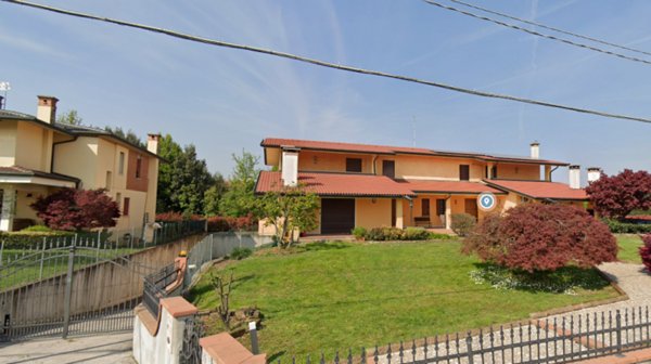 casa indipendente in vendita a Tezze sul Brenta in zona Campagnari
