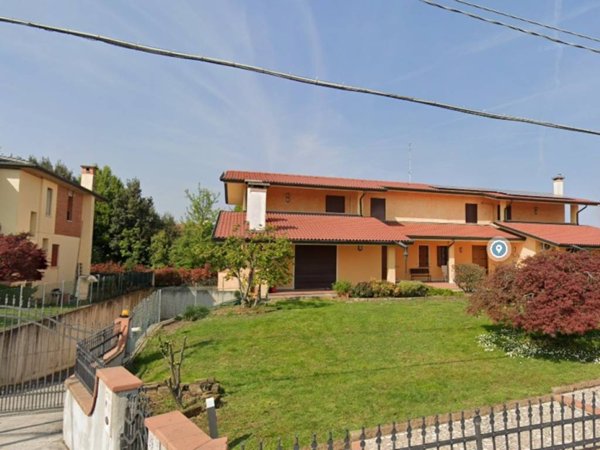 casa indipendente in vendita a Tezze sul Brenta in zona Belvedere