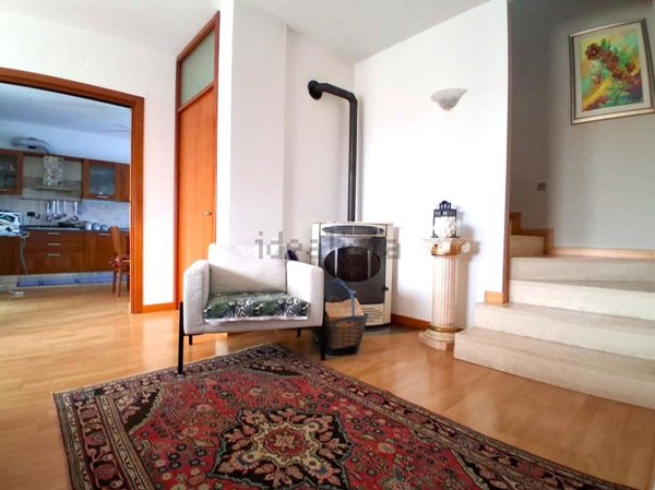 casa indipendente in vendita a Tezze sul Brenta