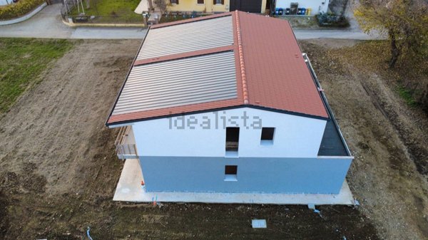 casa indipendente in vendita a Tezze sul Brenta in zona Tezze