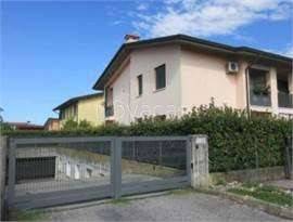 appartamento in vendita a Tezze sul Brenta in zona Belvedere