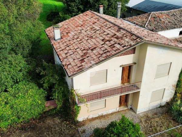 terreno agricolo in vendita a Tezze sul Brenta in zona Belvedere