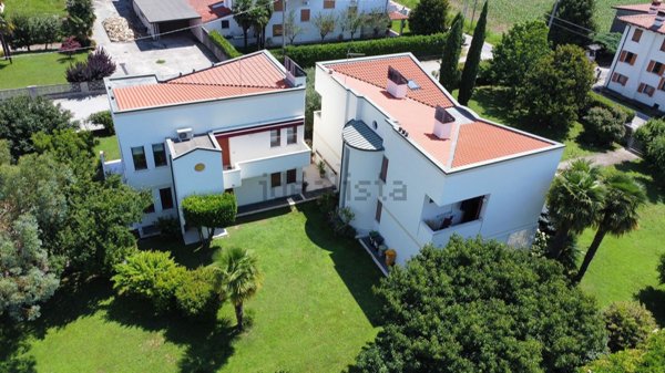 casa indipendente in vendita a Tezze sul Brenta in zona Belvedere