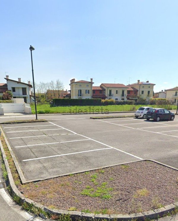 terreno edificabile in vendita a Tezze sul Brenta