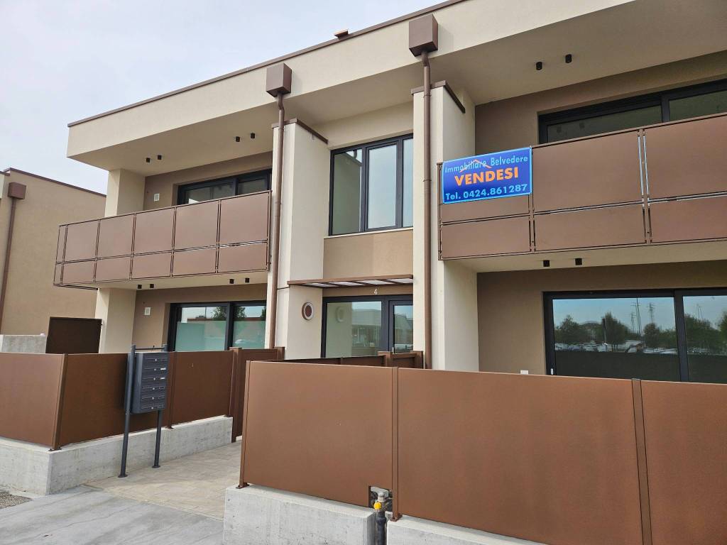 appartamento in vendita a Tezze sul Brenta in zona Belvedere