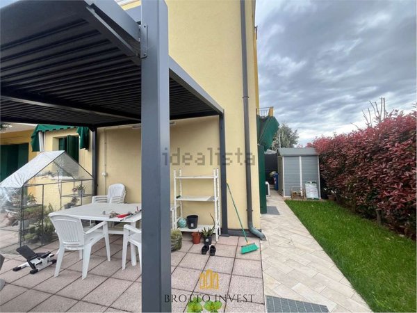 appartamento in vendita a Tezze sul Brenta in zona Tezze