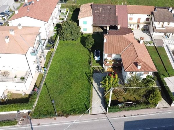 appartamento in vendita a Tezze sul Brenta in zona Belvedere