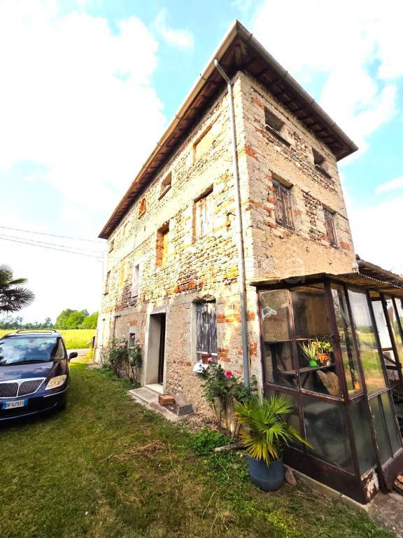 casa indipendente in vendita a Tezze sul Brenta in zona Belvedere