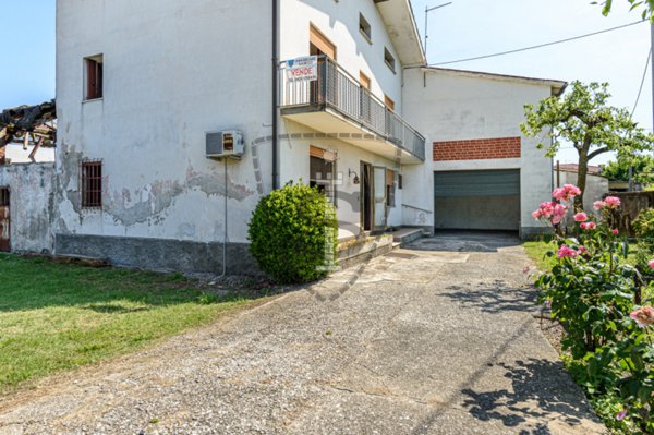 casa indipendente in vendita a Tezze sul Brenta in zona Tezze
