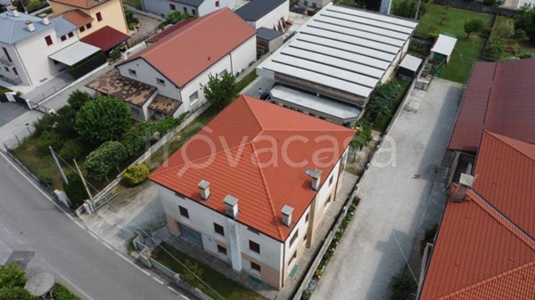 casa indipendente in vendita a Tezze sul Brenta in zona Belvedere