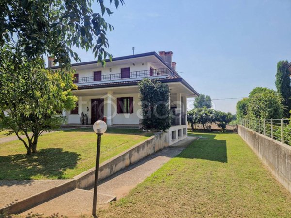 casa indipendente in vendita a Tezze sul Brenta