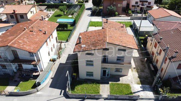 casa indipendente in vendita a Tezze sul Brenta in zona Belvedere