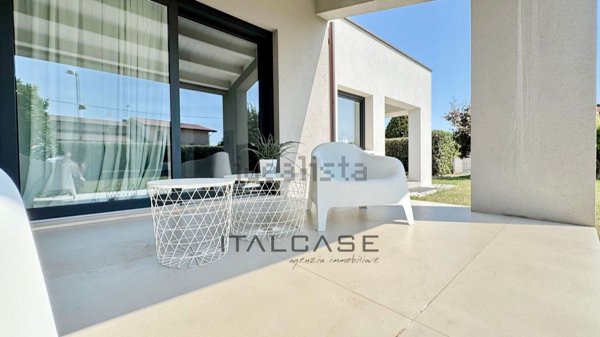 casa indipendente in vendita a Tezze sul Brenta in zona Tezze