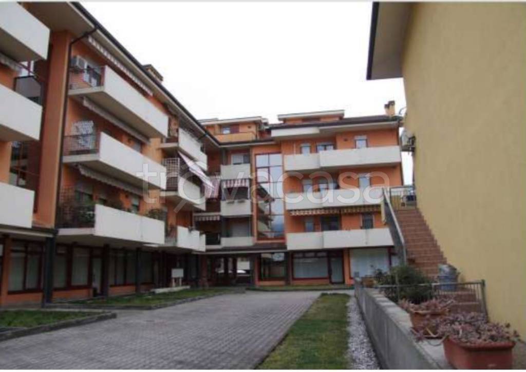 appartamento in vendita a Thiene in zona Santo