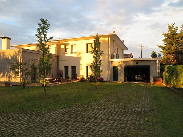 casa indipendente in vendita a Thiene