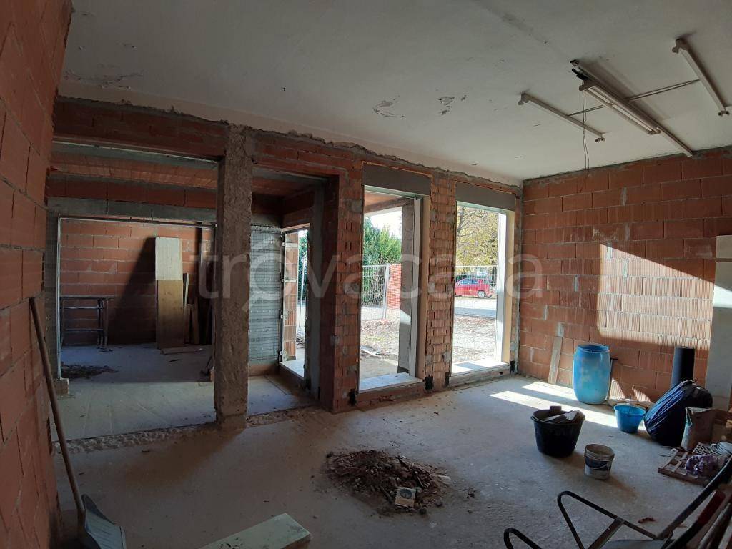 casa indipendente in vendita a Thiene